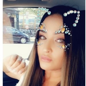 Meet your Posher, Leah